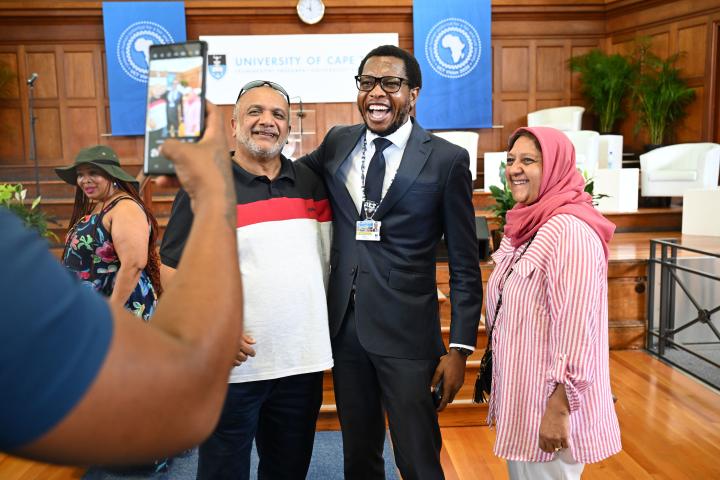 Vice-Chancellor Moshabela meets the parents